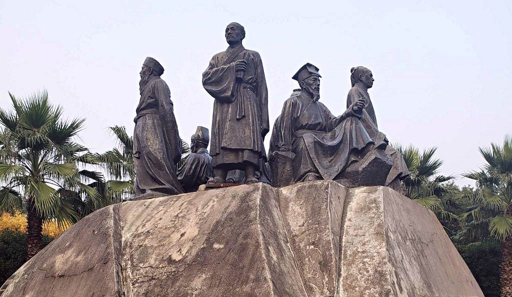 石鼓書院「七賢」塑像